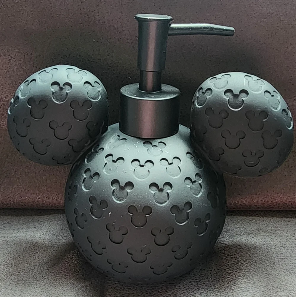 New With Tags Disney Mickey Mouse Black Shape Pattern Soap Dispenser 6